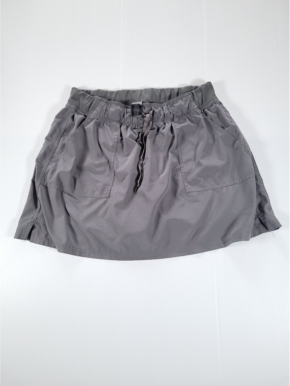 Champion tennis skirt with internal shorts womens XL green grey